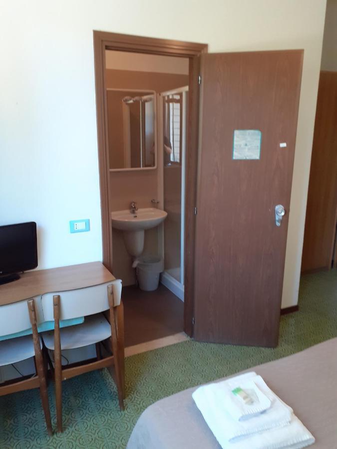 Hotel Solaria Марина-Ромеа Екстер'єр фото