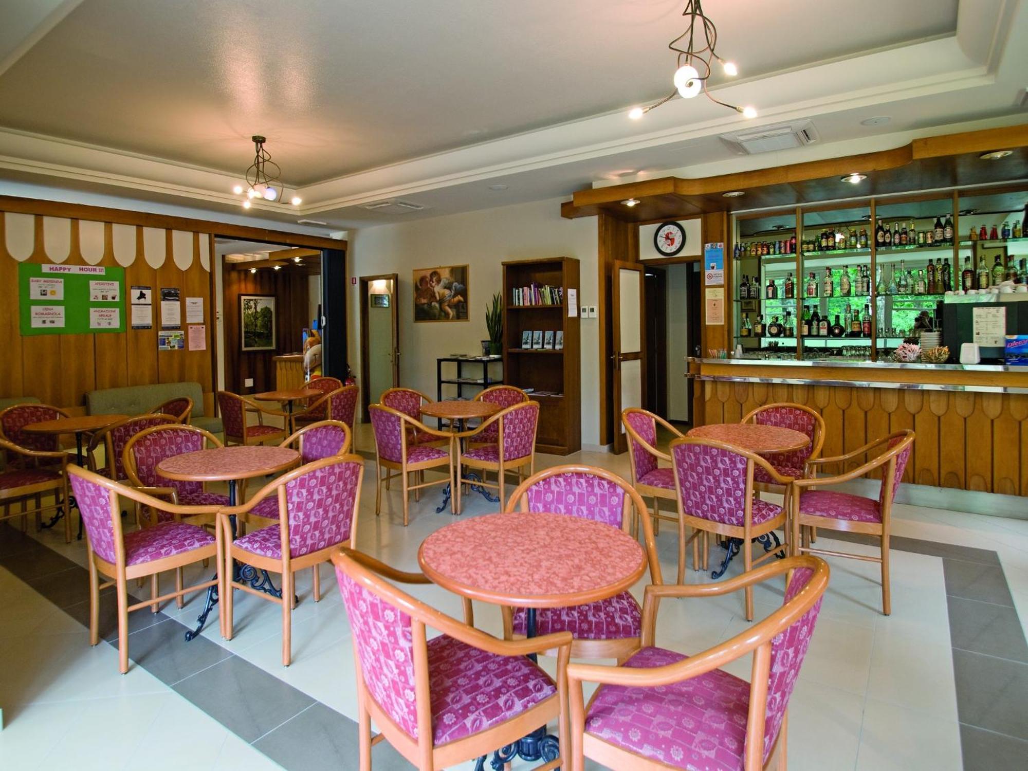 Hotel Solaria Марина-Ромеа Екстер'єр фото